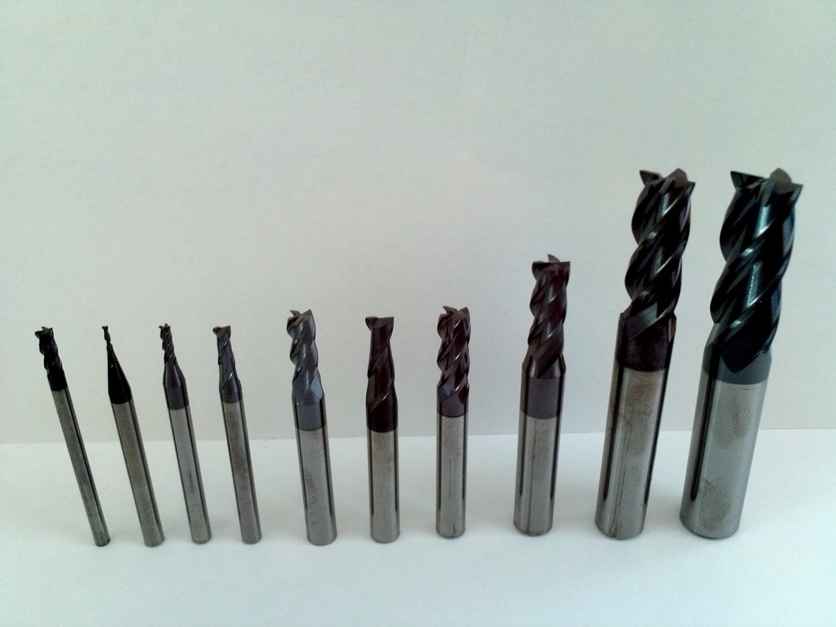 __wf__arquivos/imagens/fresa_topo_de_metal_duro_dimetro_6mm_4_ou_2_cortes_600_d_nq_np_827411_mlb20558642802_012016_f.jpg